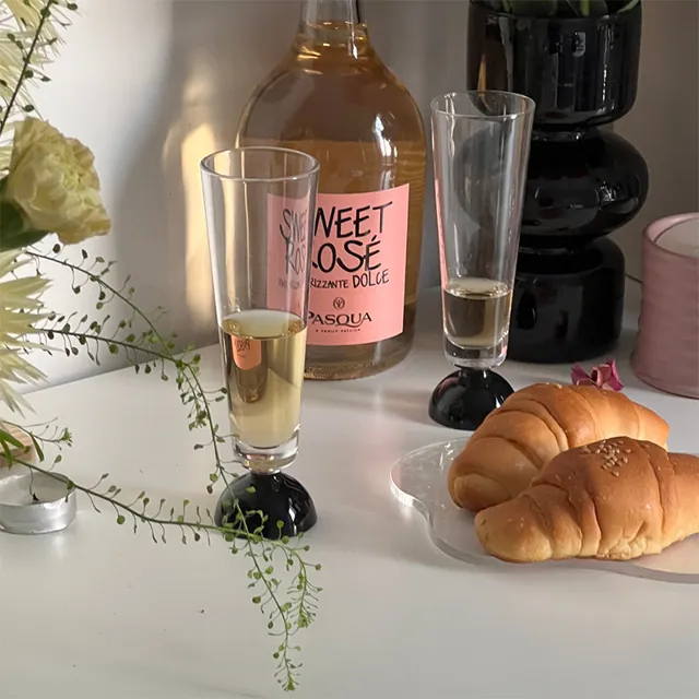 Onyx Glass